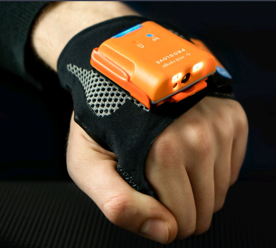 Vierpool en ProGlove’s Smart-gloves: barcodescannen 4.0