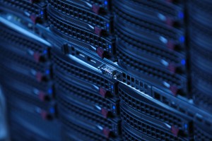 Wat is de impact van data security op uw serverrack en hoe zit het met de koeling van de IT apparatuur in deze racks?