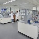 Veiligheidsaspecten bij het ontwikkelen van een nieuw laboratorium